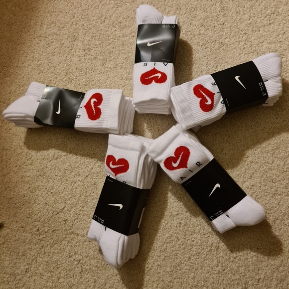 Meet your Posher, Richard - Picture 11 of 16